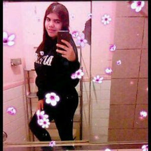 Meet your Posher, Desirre